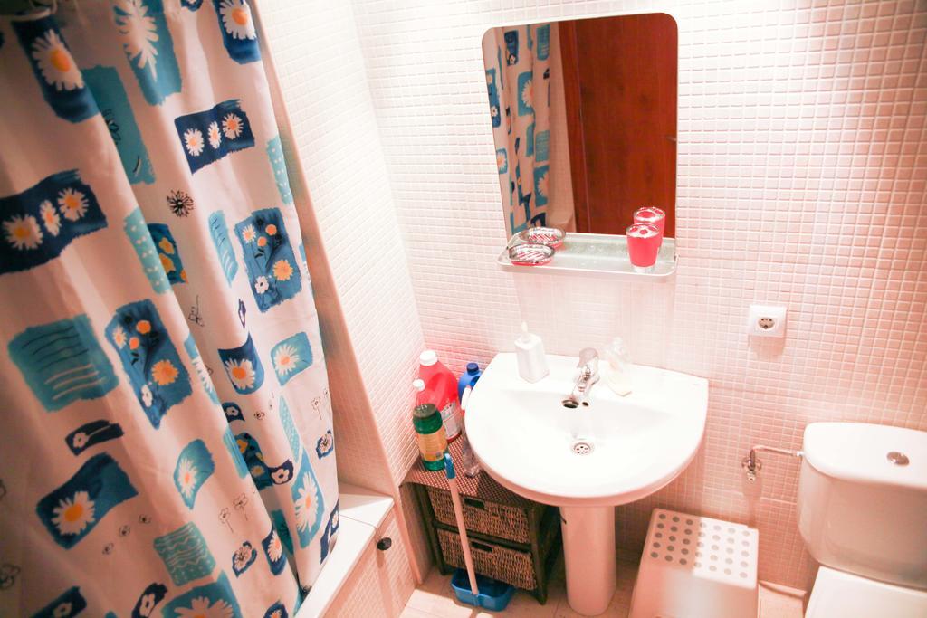 Apartments Beach Club Lloret de Mar Bagian luar foto